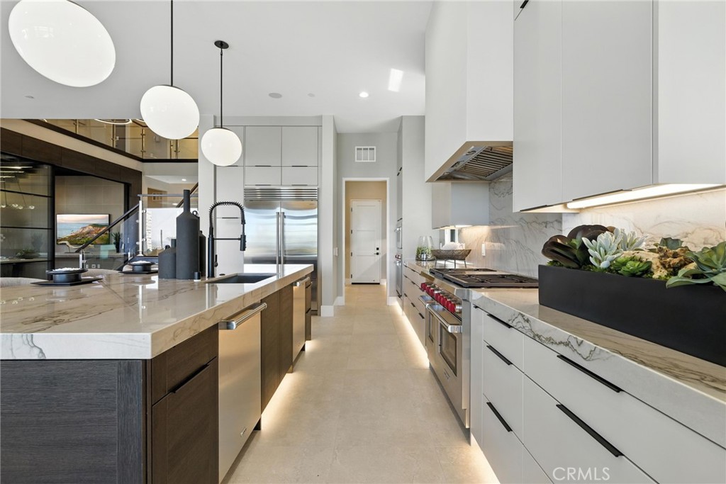 Kitchen 2 - 421 Narcissus, Irvine CA 92602 - photo 13