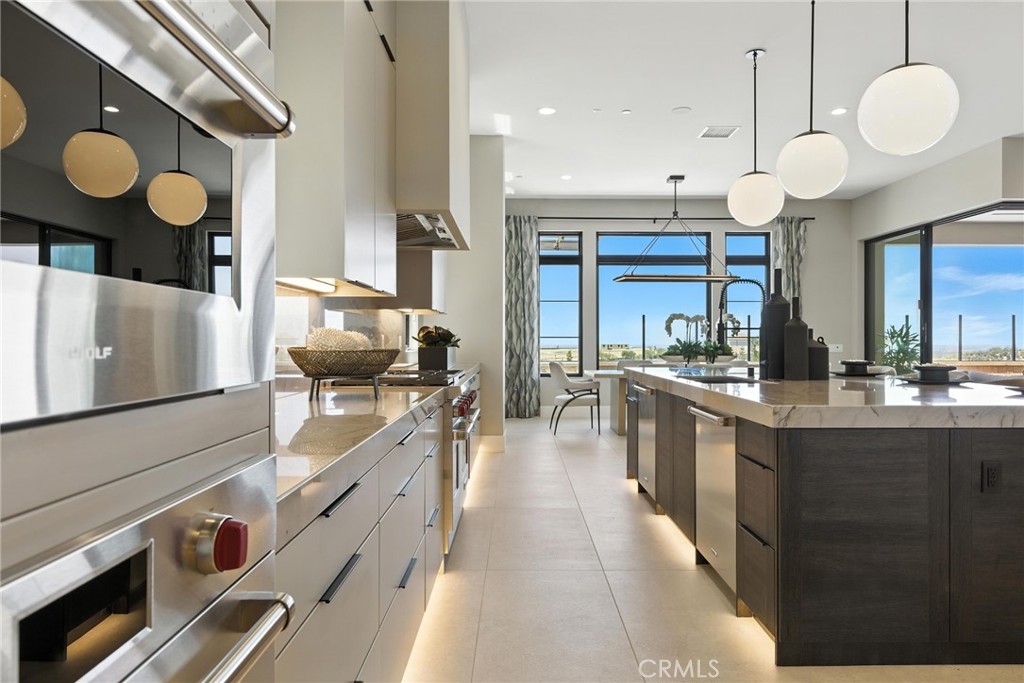 Kitchen 6 - 421 Narcissus, Irvine CA 92602 - photo 17