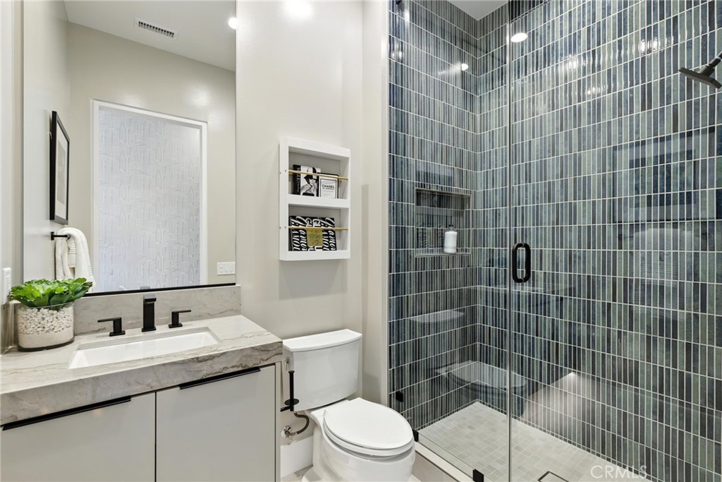 Bathroom 2 - 421 Narcissus, Irvine CA 92602 - photo 47