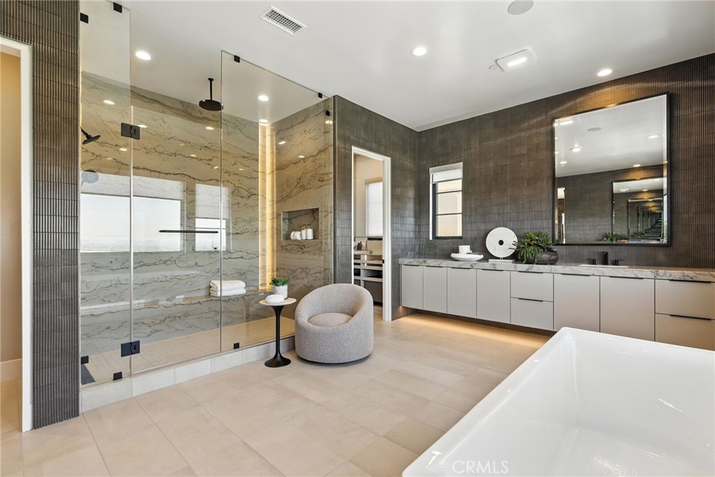 Bathroom 5 - 421 Narcissus, Irvine CA 92602 - photo 50