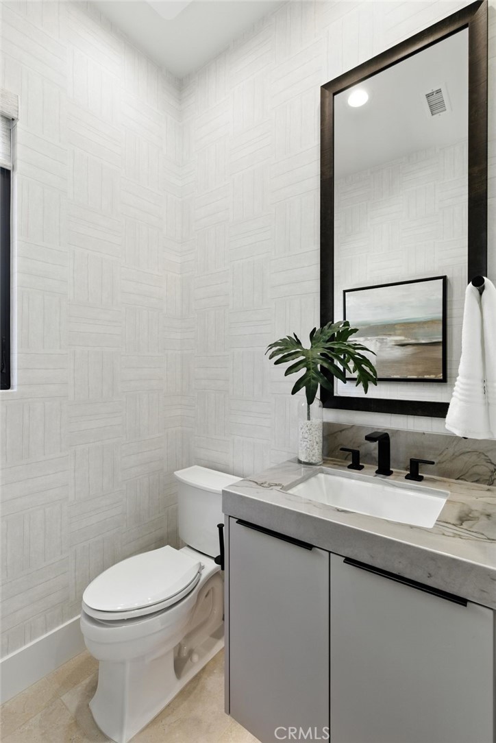421 Narcissus, Irvine CA 92602 - photo 54
