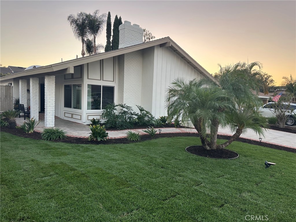 New exterior paint, new sod and sprinkler system. - 4212 Fireside, Irvine CA 92604 - photo 2