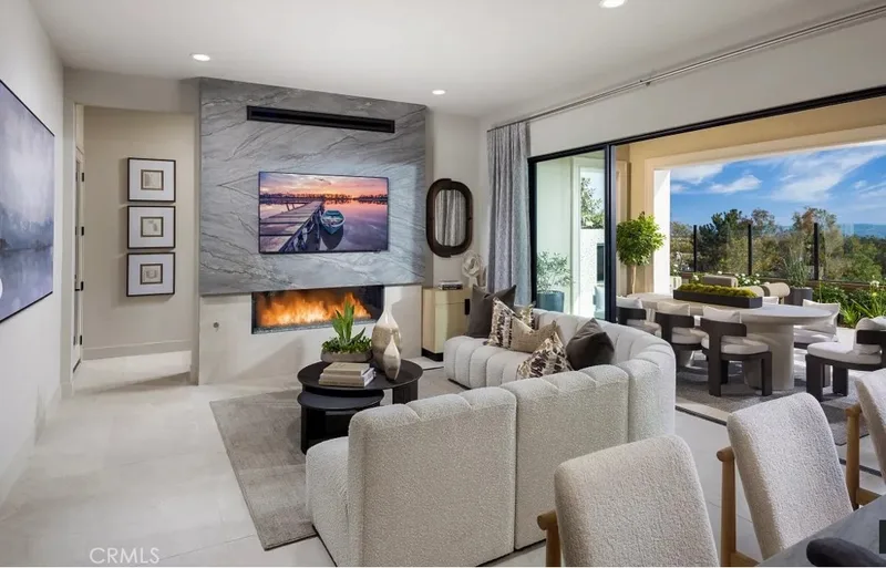 425 Ambrose, Irvine
