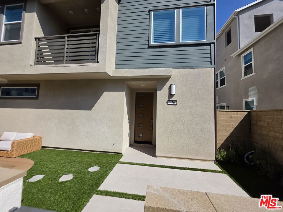 426 Lobata, Irvine CA 92618 - photo 3