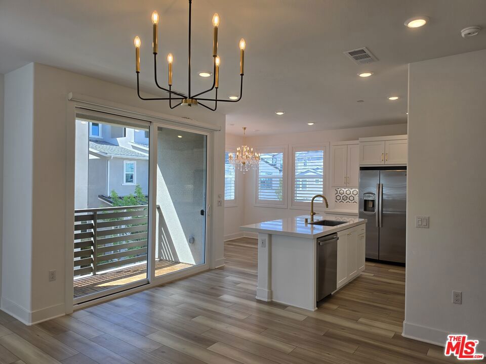 426 Lobata, Irvine CA 92618 - photo 5