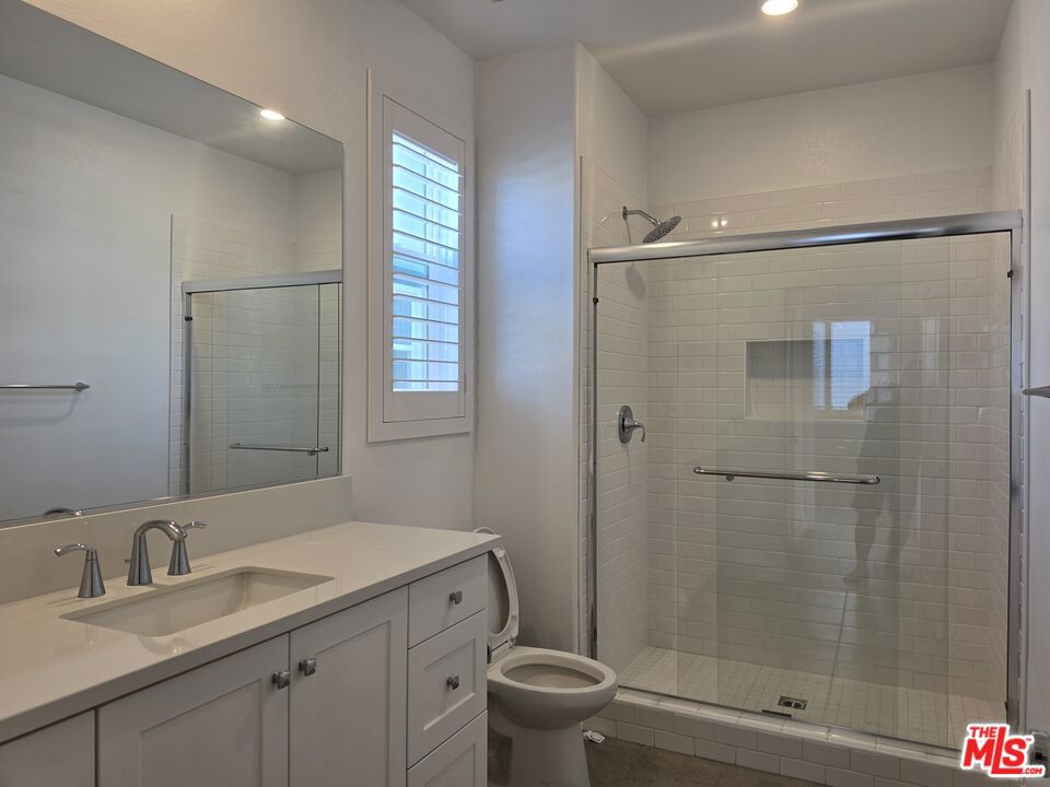 426 Lobata, Irvine CA 92618 - photo 11