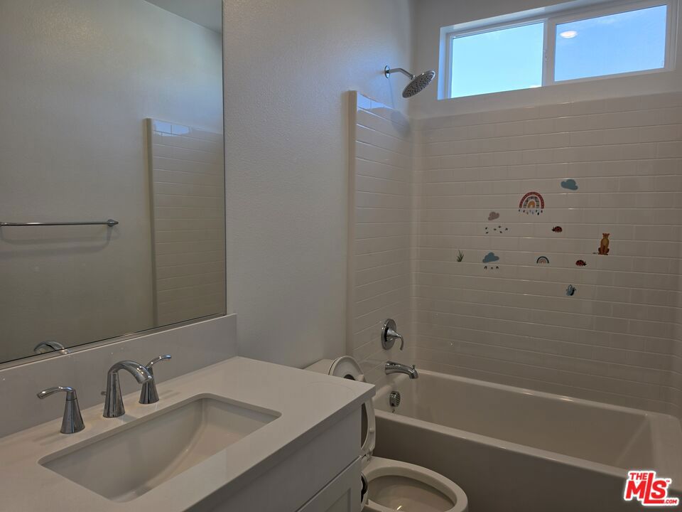 426 Lobata, Irvine CA 92618 - photo 12