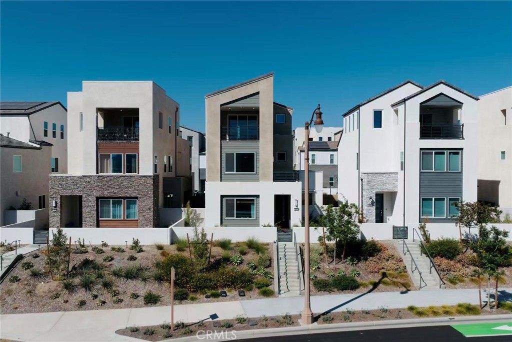 426 Treble, Irvine CA 92618 - photo 3