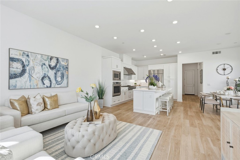 426 Treble, Irvine CA 92618 - photo 6