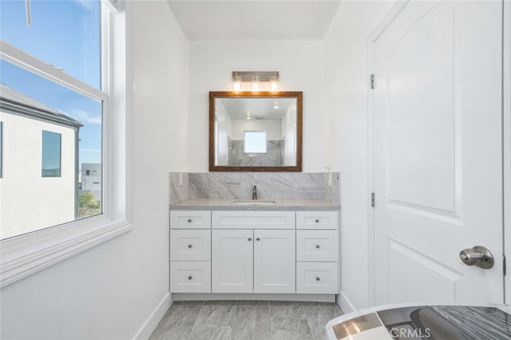 426 Treble, Irvine CA 92618 - photo 40