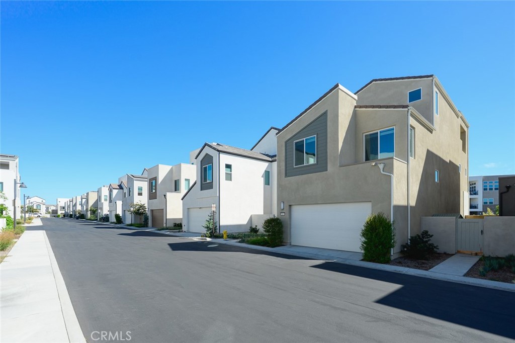 426 Treble, Irvine CA 92618 - photo 56