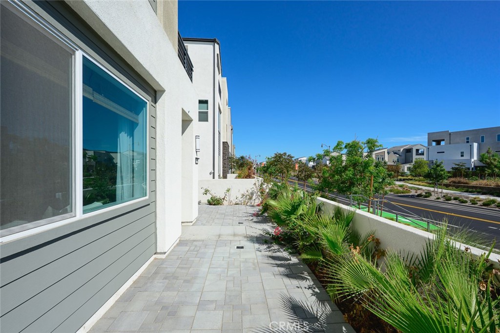 426 Treble, Irvine CA 92618 - photo 4