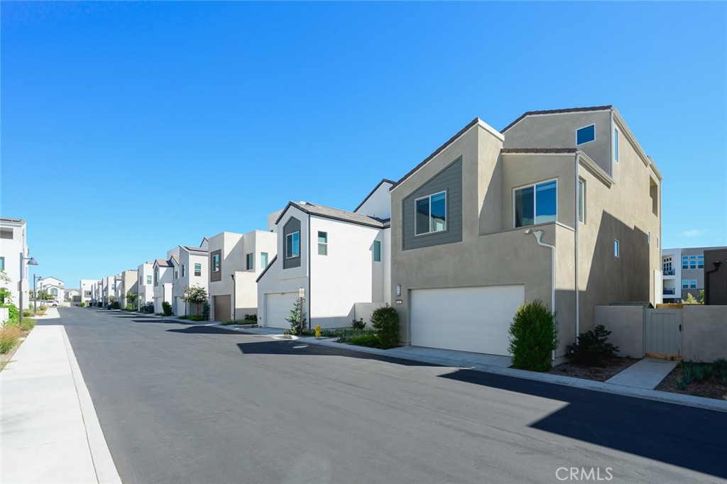 426 Treble, Irvine CA 92618 - photo 12