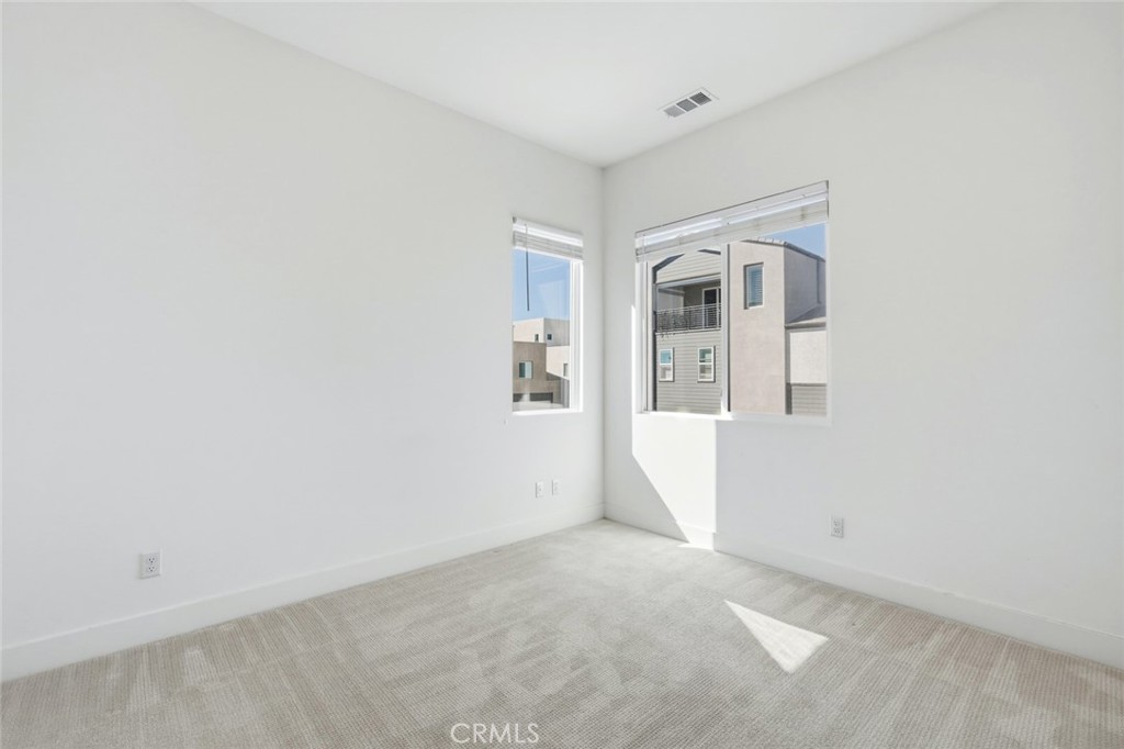 426 Treble, Irvine CA 92618 - photo 34