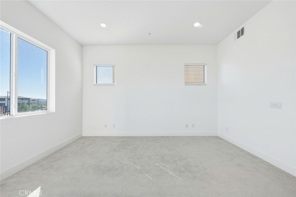 426 Treble, Irvine CA 92618 - photo 45