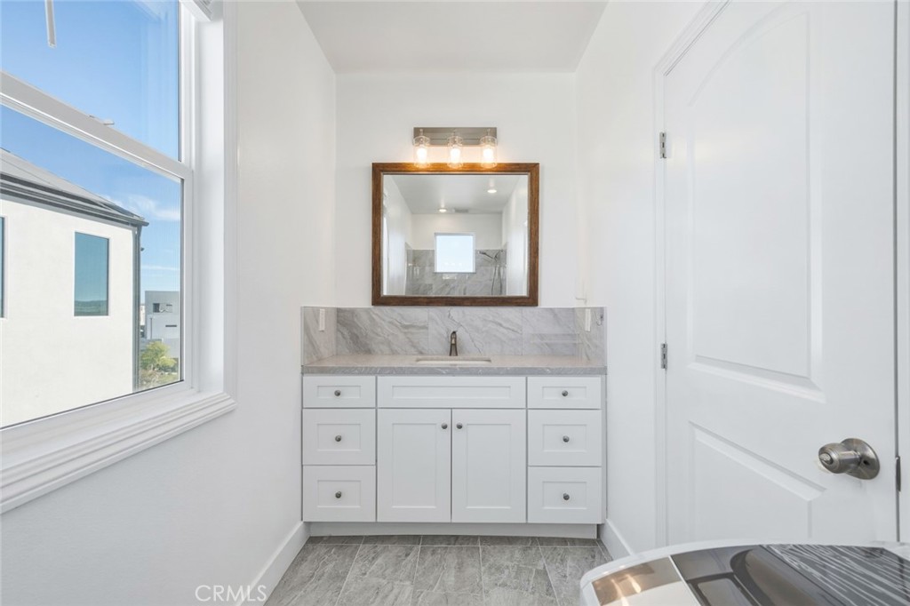 426 Treble, Irvine CA 92618 - photo 51