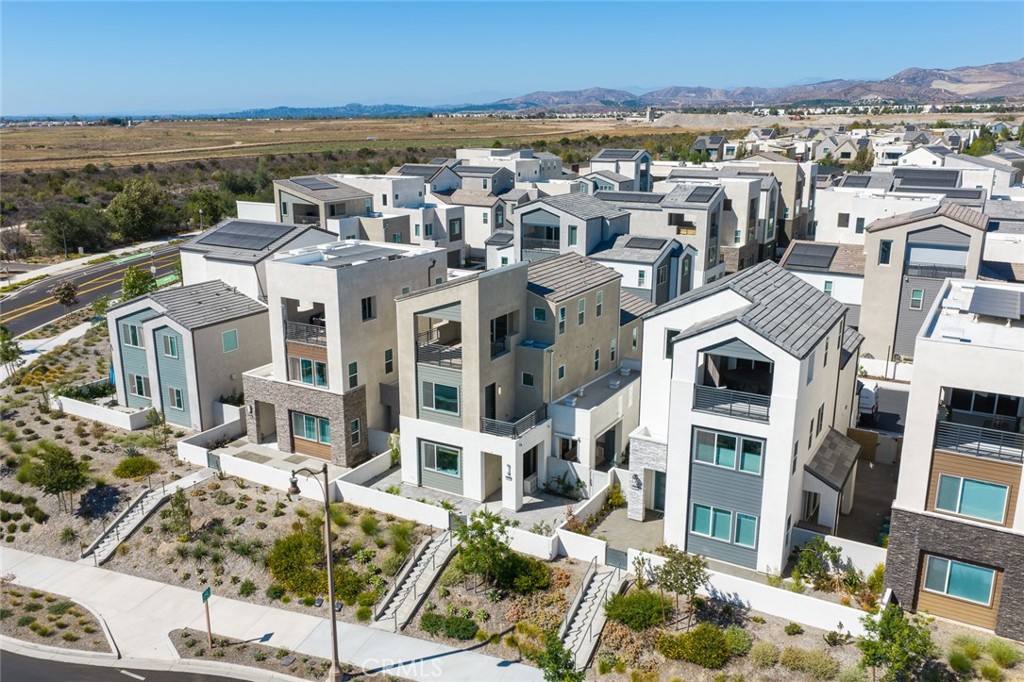426 Treble, Irvine CA 92618 - photo 61