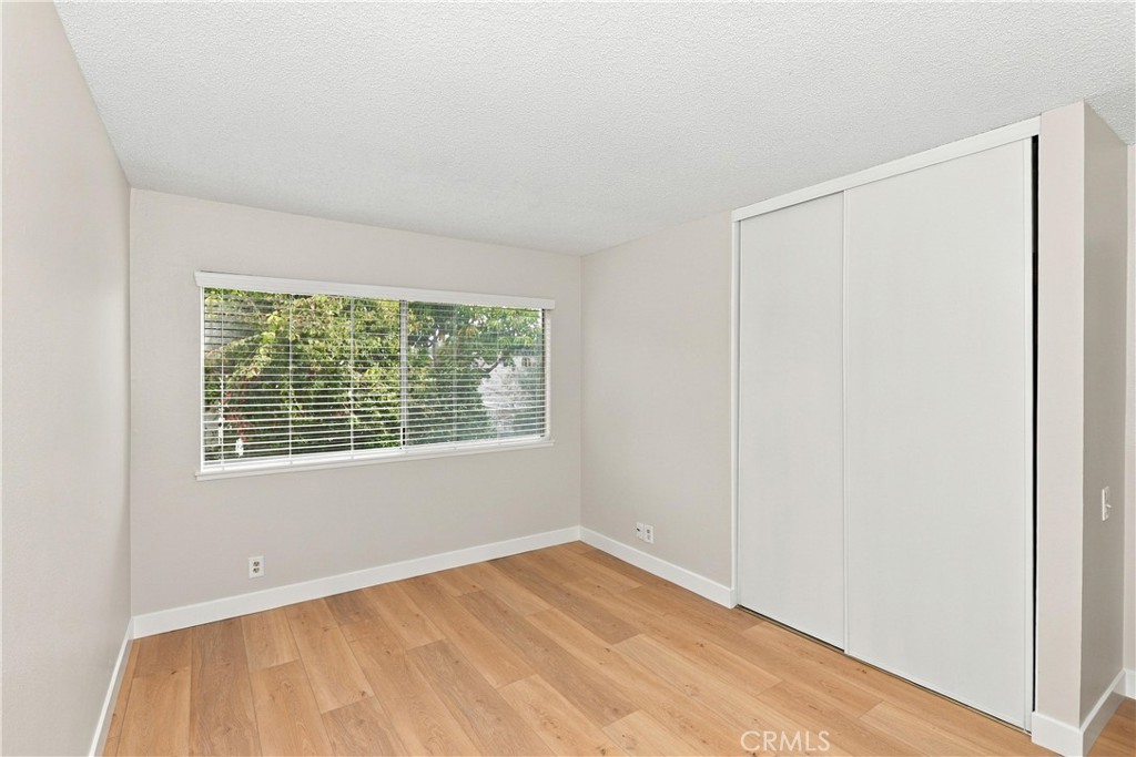 Guest bedroom 2 - 4271 Manzanita, Irvine CA 92604 - photo 20