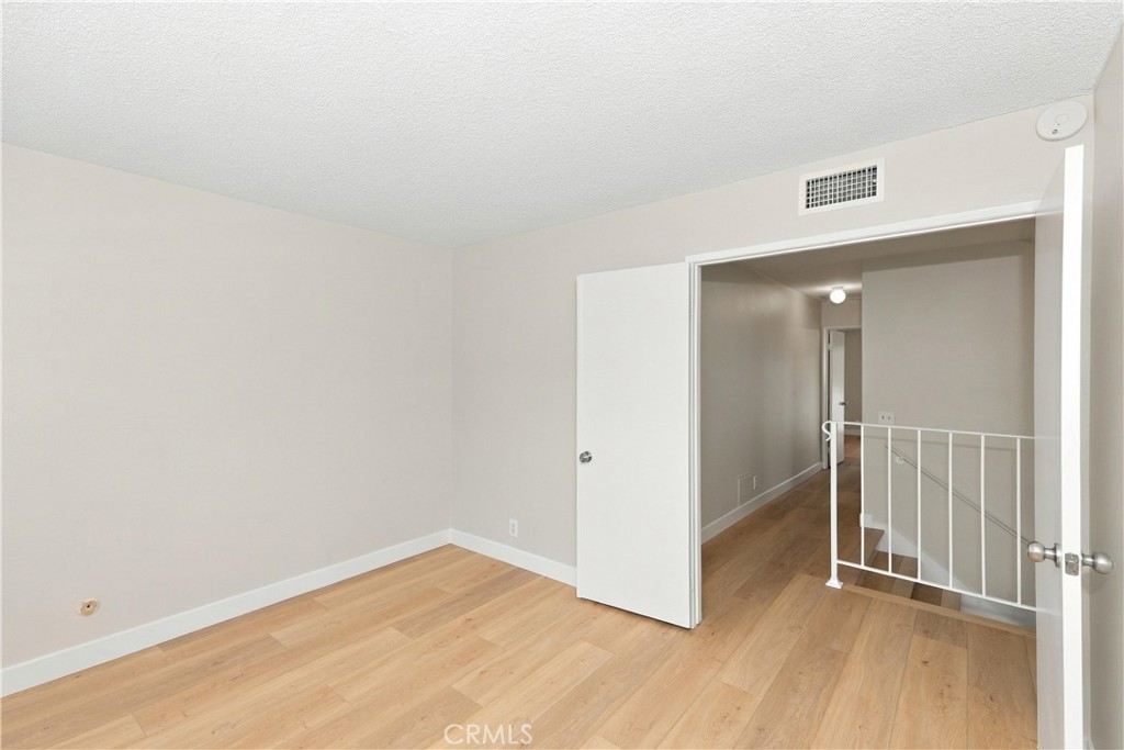 Guest bedroom 8 - 4271 Manzanita, Irvine CA 92604 - photo 26