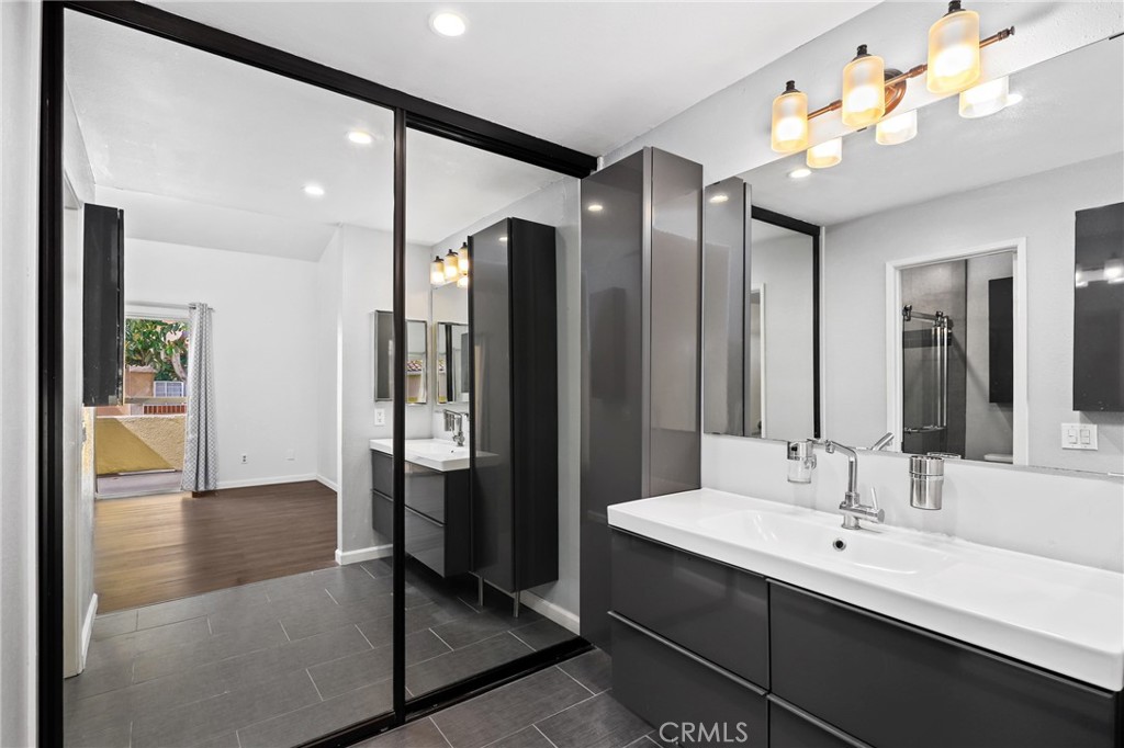43 Alberti Aisle 348, Irvine CA 92614 - photo 9