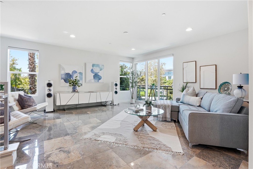 43 Gramercy, Irvine CA 92612 - photo 2