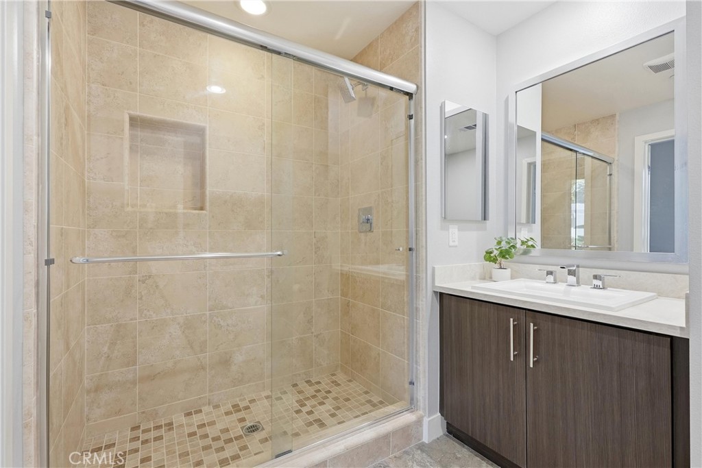 43 Gramercy, Irvine CA 92612 - photo 35