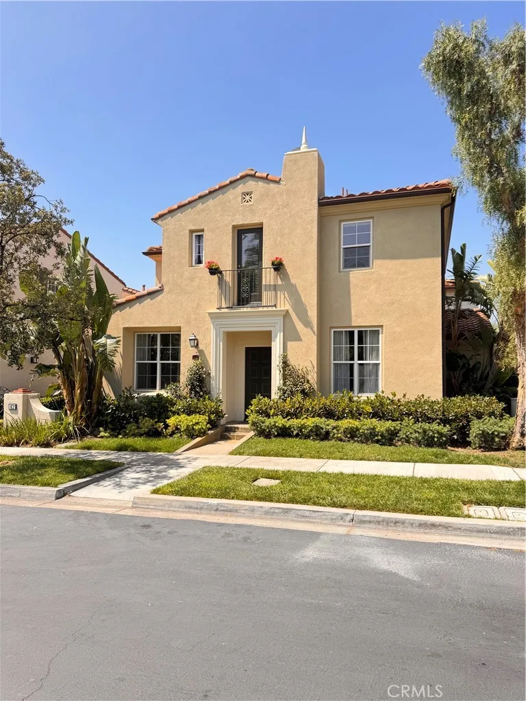 44 Arcata, Irvine, CA 92602
