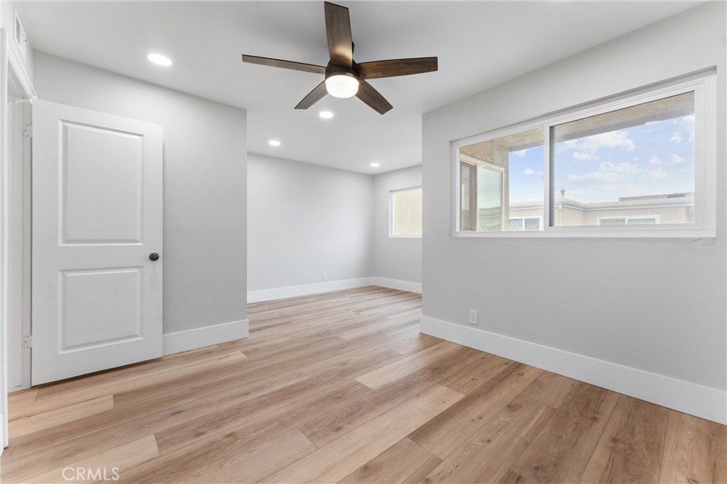 44 Elksford Avenue 3, Irvine CA 92604 - photo 29