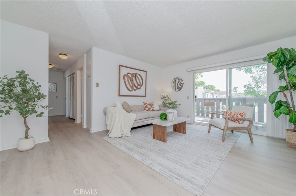 44 Fallbrook, Irvine CA 92604 - photo 2