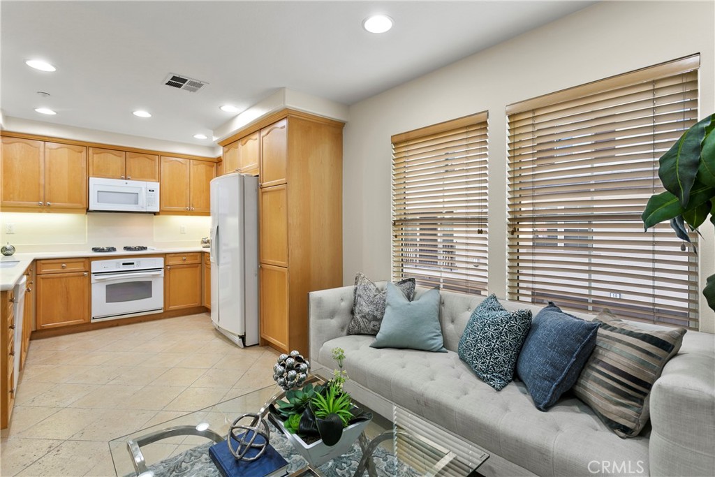 44 Modesto, Irvine CA 92602 - photo 8