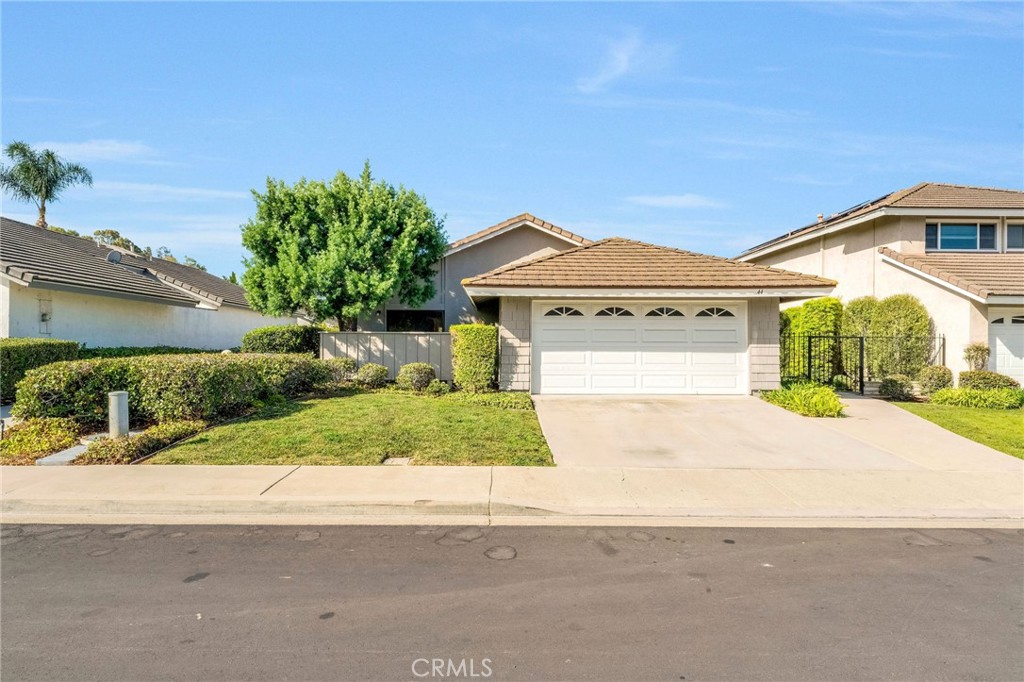 44 Sandpiper, Irvine CA 92604 - photo 1