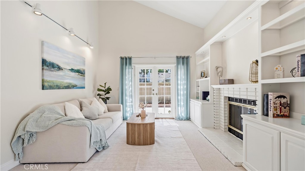 Living Room with built in - 44 Silkberry, Irvine CA 92614 - photo 5
