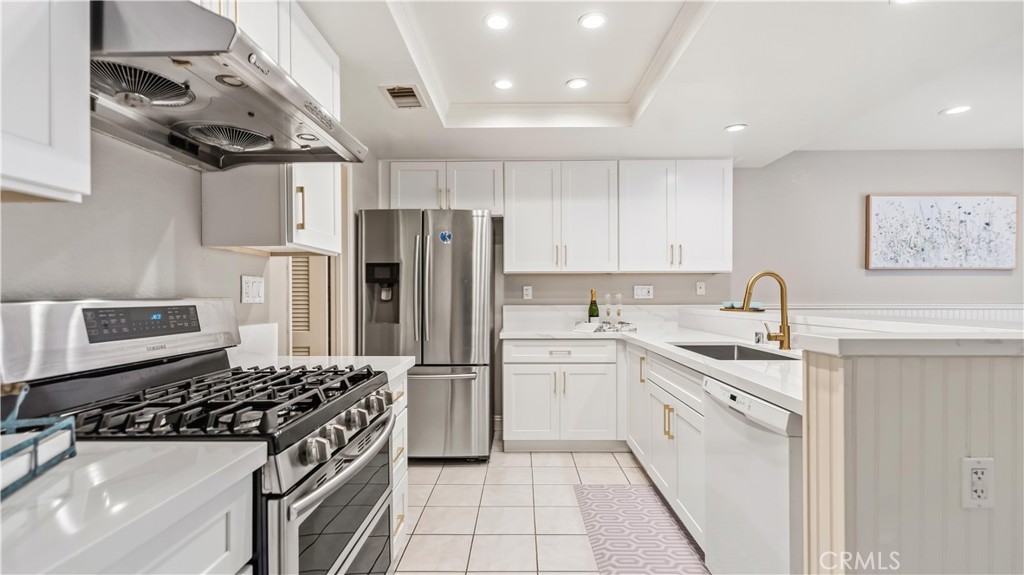 44 Silkberry, Irvine CA 92614 - photo 15