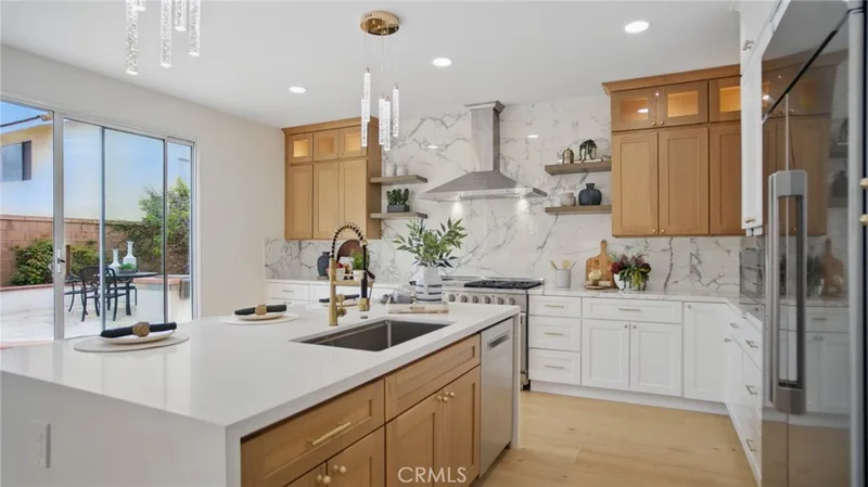 44 Statehouse Place, Irvine, CA 92602
