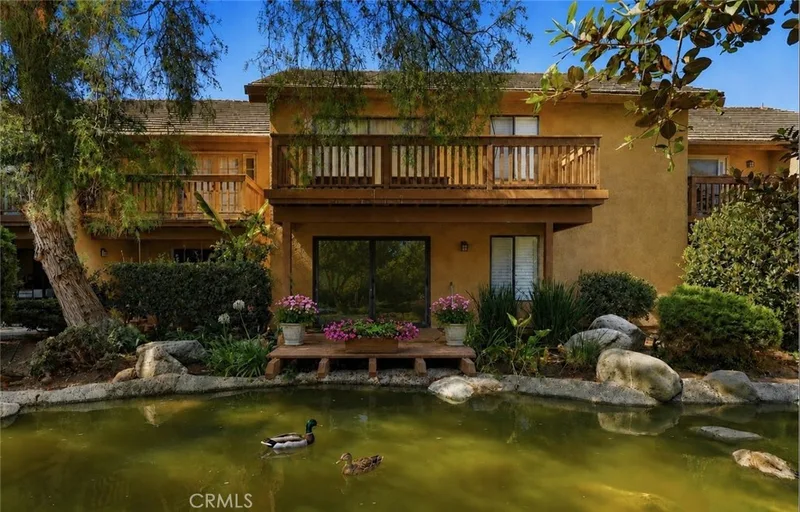 44 Tangelo, Irvine