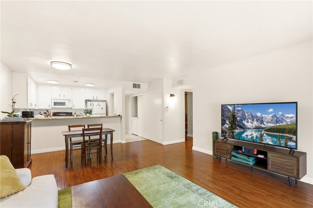 44 Tangelo, Irvine CA 92618 - photo 5