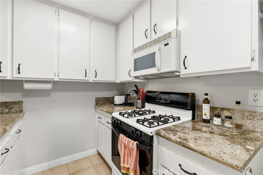 44 Tangelo, Irvine CA 92618 - photo 10