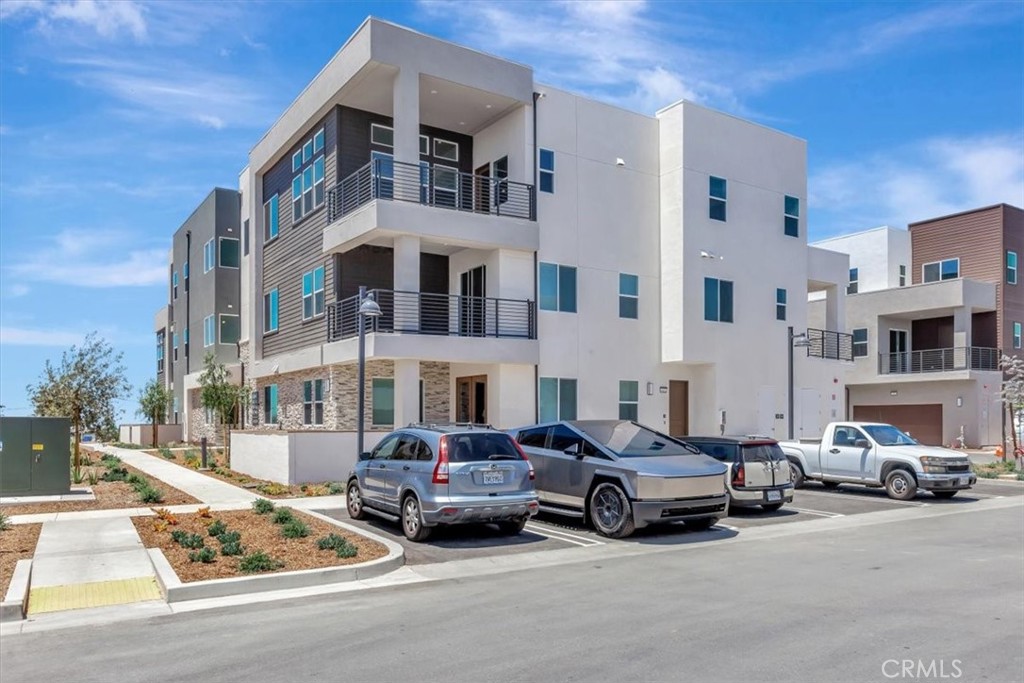 BRAND NEW BUILDING! Third floor - VIEW! - 441 Mulligan, Irvine CA 92618 - photo 1