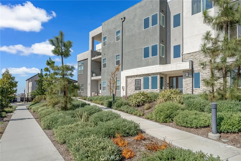 441 Sora, Irvine