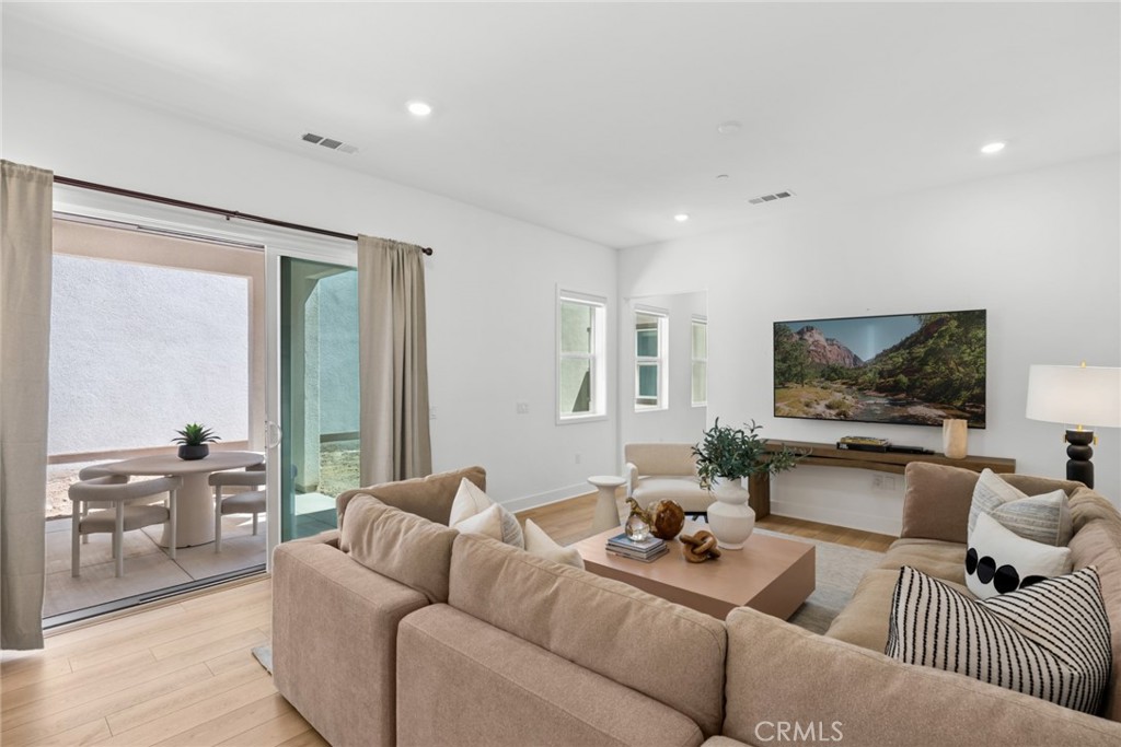 446 Sonia, Irvine CA 92618 - photo 19