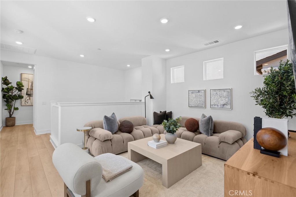 446 Sonia, Irvine CA 92618 - photo 27