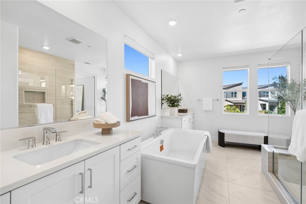 446 Sonia, Irvine CA 92618 - photo 34