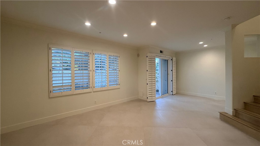 449 RIDGEWAY, Irvine CA 92620 - photo 3