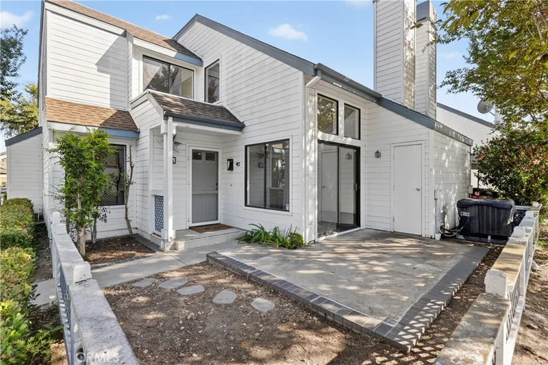 45 Briarglen 64, Irvine, CA 92614