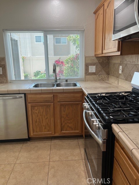 45 Golden Glen Street 75, Irvine CA 92604 - photo 7