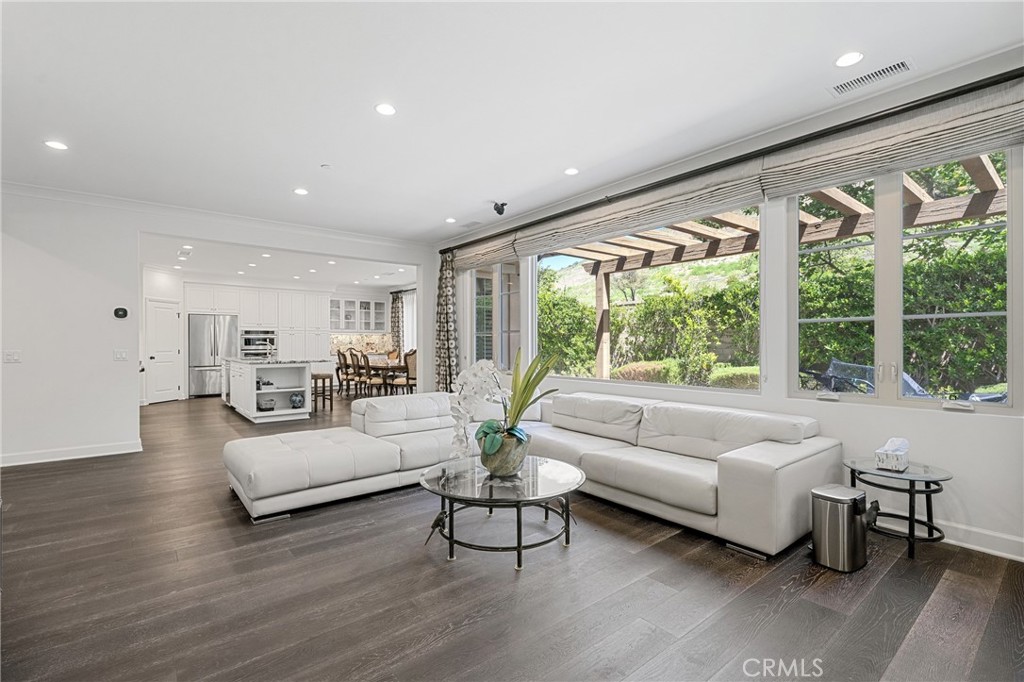 45 Triana, Irvine CA 92618 - photo 8