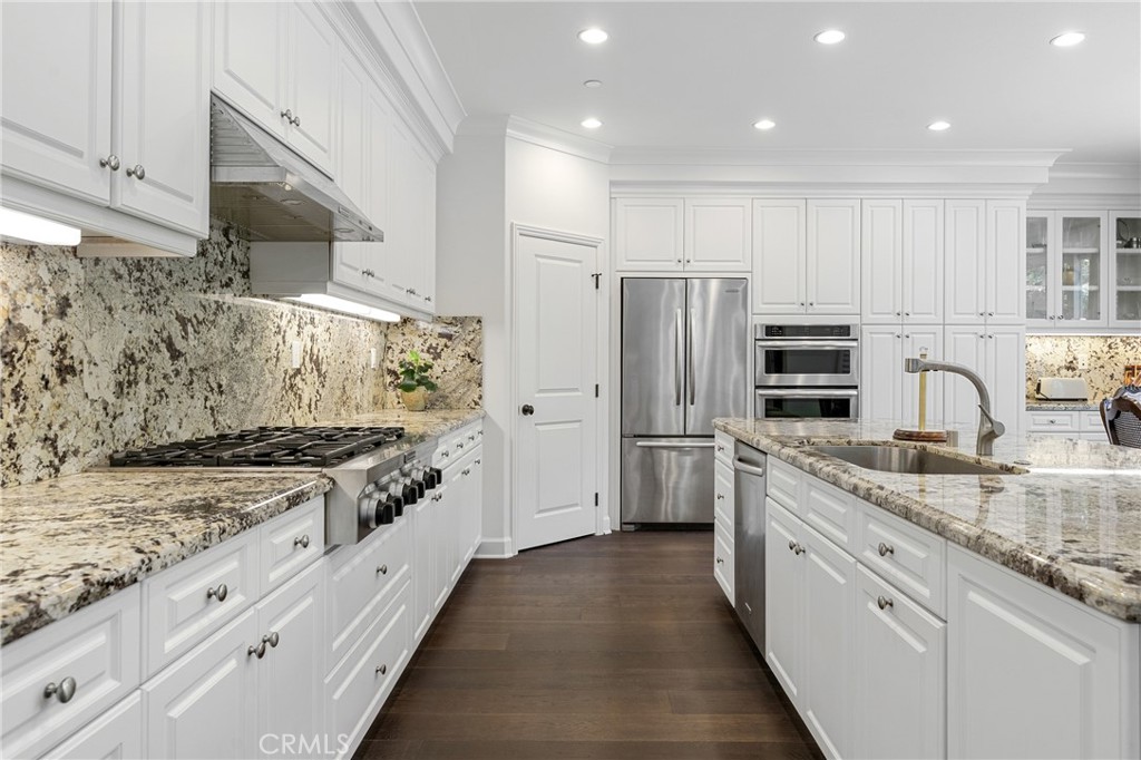 45 Triana, Irvine CA 92618 - photo 15