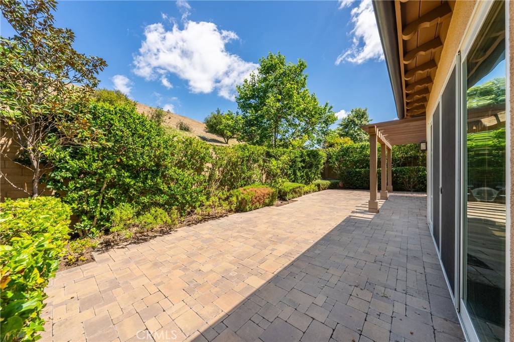 45 Triana, Irvine CA 92618 - photo 35