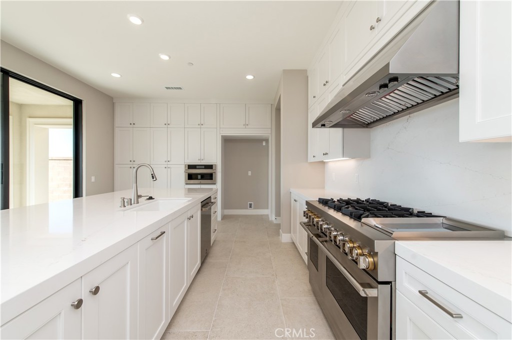 457 Treeline, Irvine CA 92602 - photo 16