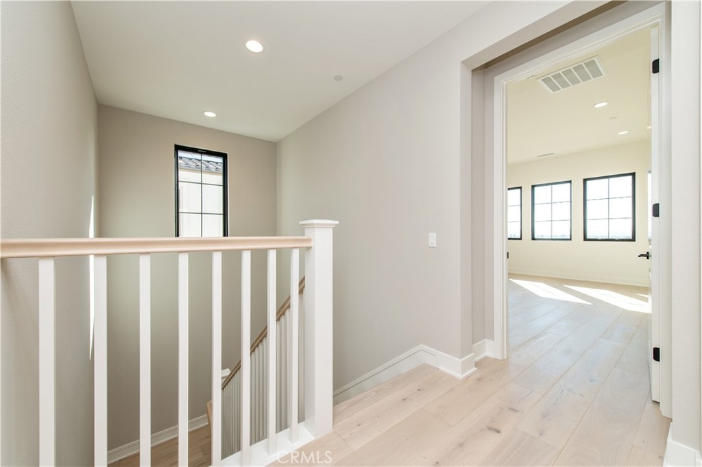 457 Treeline, Irvine CA 92602 - photo 23